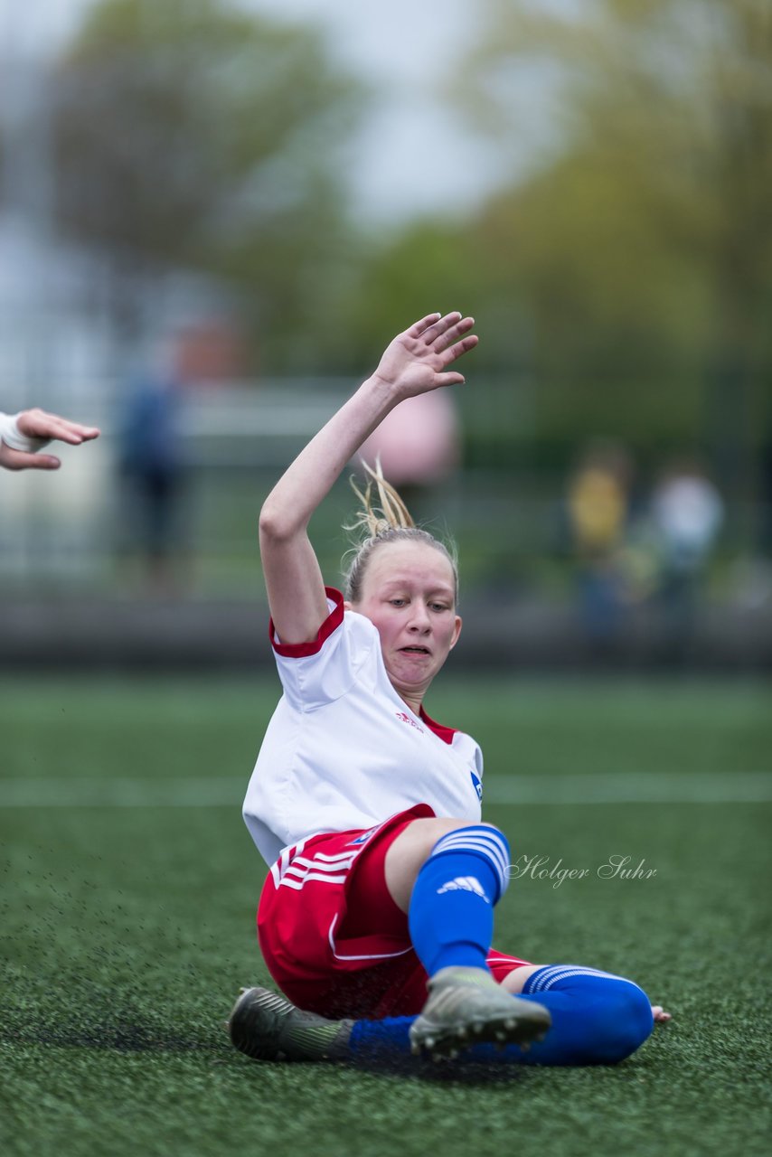 Bild 314 - wBJ Hamburger SV 2 - Victoria 1 : Ergebnis: 0:1